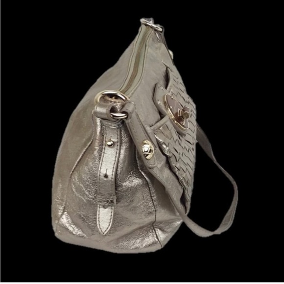 Elliott Lucca Woven Silver Metallic Crossbody Bag - Picture 4 of 8